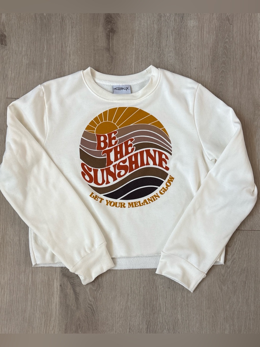 Modern Lux Be the Sunshine Cropped Sweatshirt Women’s L White Retro Graphic Crew